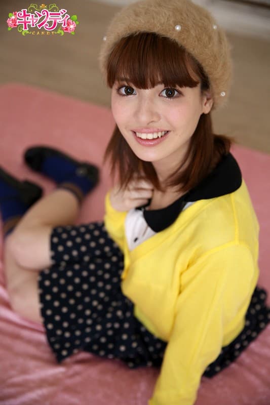 アメリカ人男性しか知らない、金髪マン毛のハーフ美少女 AV Debut！！ ショコラ（18歳）