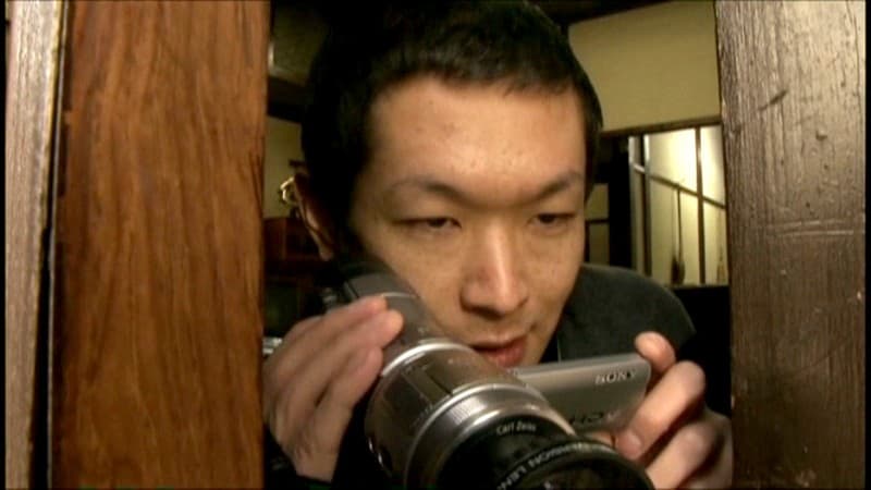 近親相姦中出し親子 息子に視姦され欲情する母 桜井綾乃
