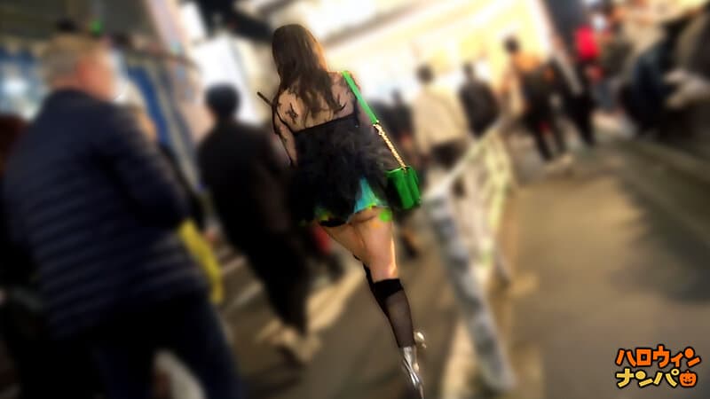 【ハロウィン2025 プリ尻パリピギャル】光るヒップで渋谷を制圧！蛍のように舞うスレンダー美女降臨！！止まらないテンションでデカチン食べ比べダブルフェラ！中出し＆顔射でHappy Halloween♪【ハロウィンナンパ】【なつみ】 夏海