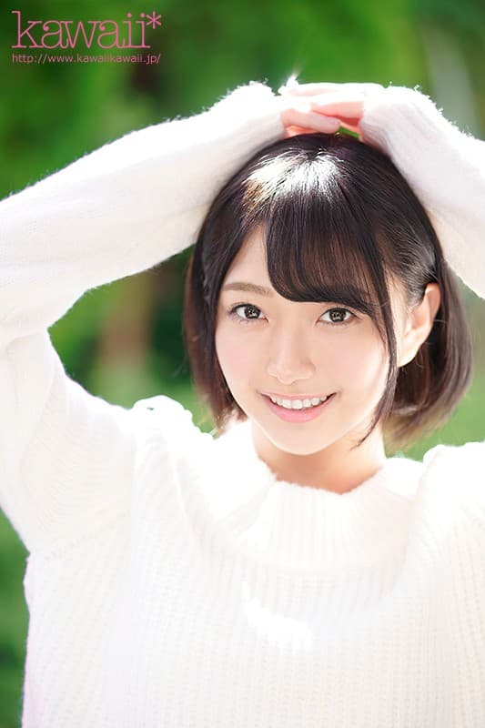 透明感溢れる色白kawaii女子33名が連撃ピストンで紅潮しイキ乱れる8時間