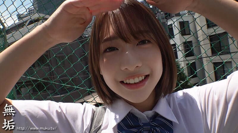 最高にヌける激かわ制服美少女とハメまくりイチャラブSEX 精子出しきるまでパコる超濃厚種付け 美少女2名。大量中出し、ハメ撮り、フェラ顔もイキ顔も最高（MUCD-329）